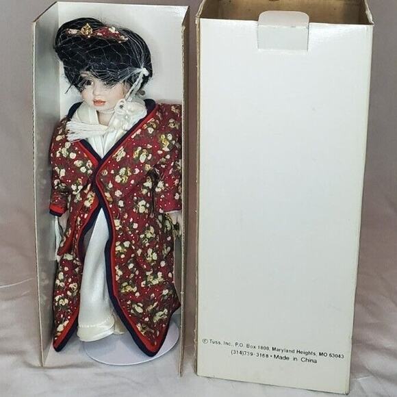 Hiroko Papa Tung Around the World Porcelain Doll Orignal Bx Asian Cultural Dress - Picture 2 of 5